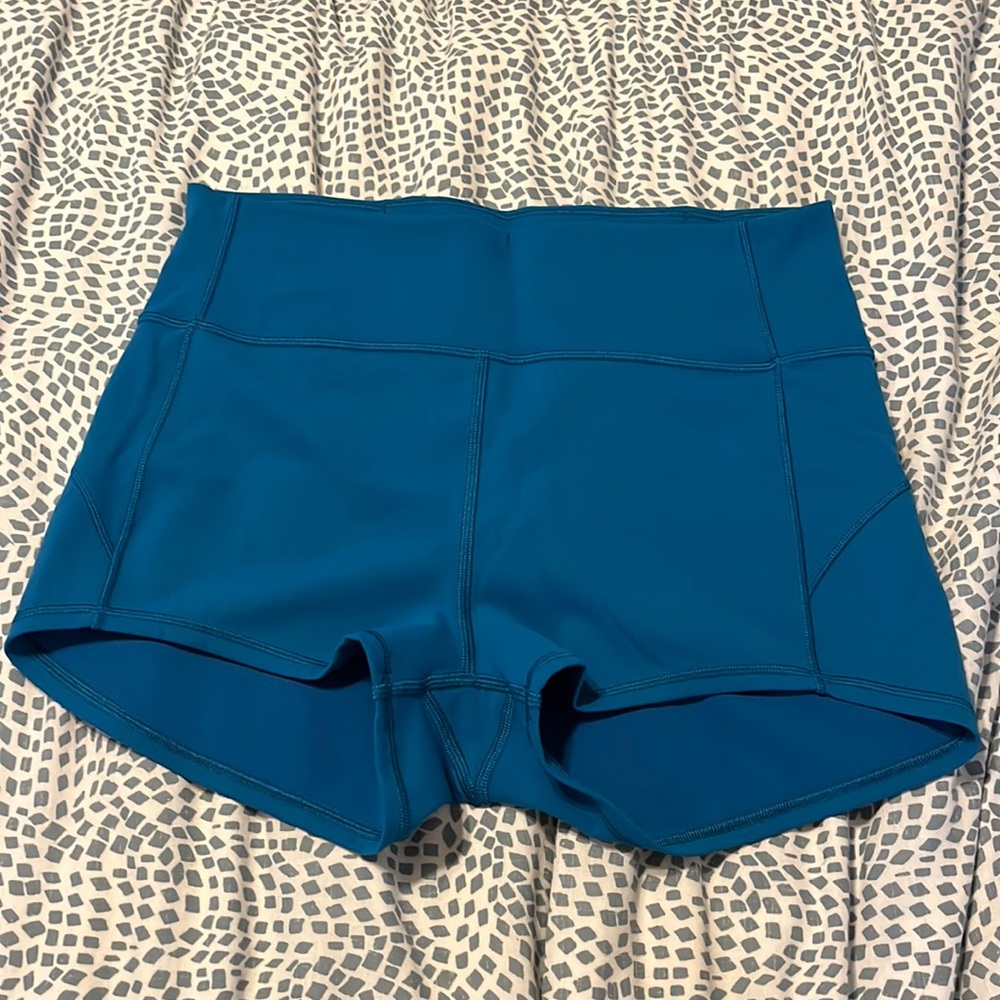 lululemon In Movement 2.5” Shorts Size 10 in Cyprus